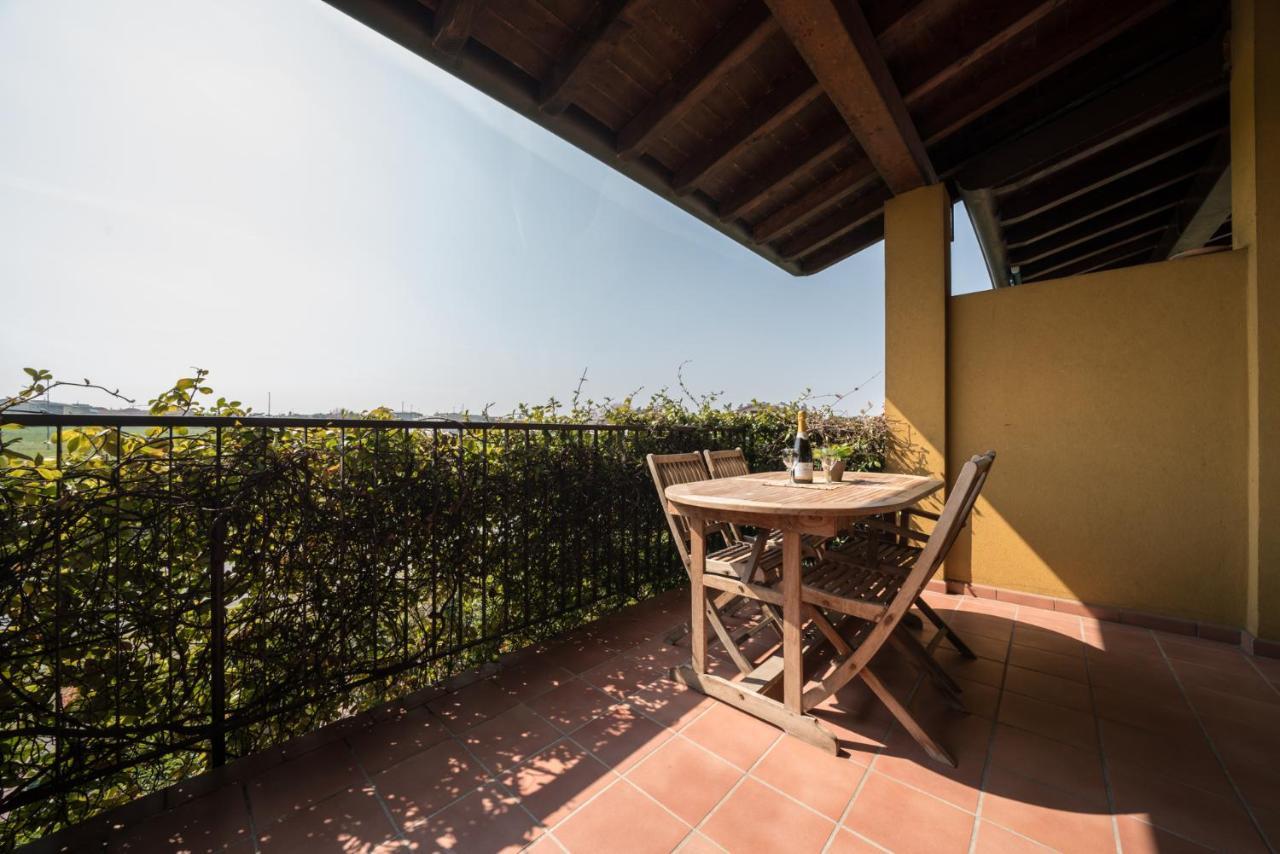 Gardappartamenti Cascinale Pool Desenzano del Garda Luaran gambar